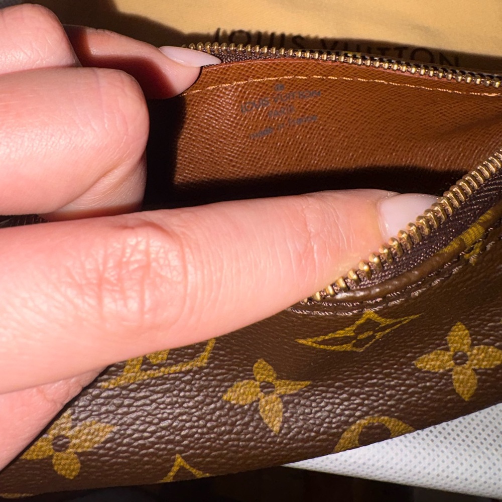 Louis Vuitton Mini Papillon Pochette - Picture 6 of 6